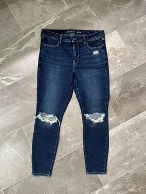 AE Women’s Next Level High-Waisted Jegging